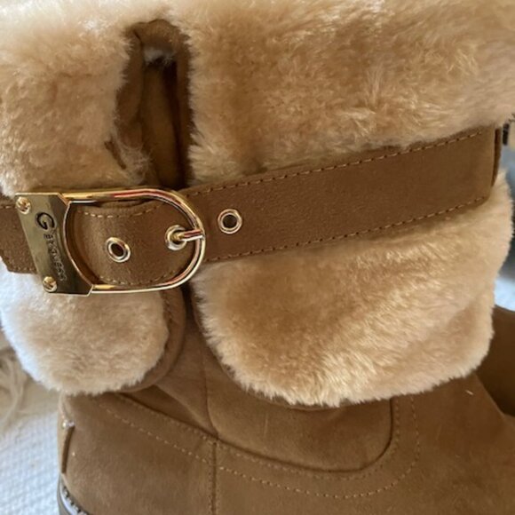 G by Guess short boot - Picture 2 of 10